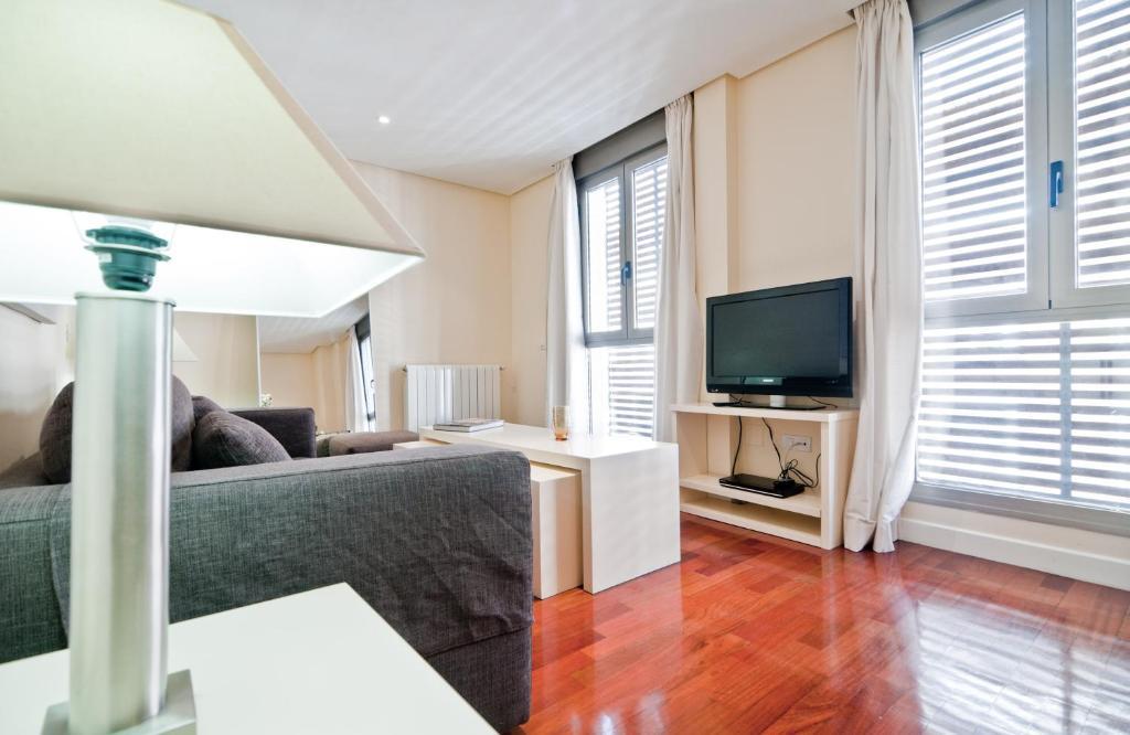 Hostal Retiro Madrid Room photo