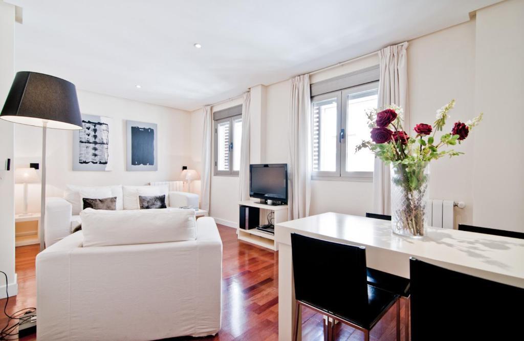 Hostal Retiro Madrid Room photo