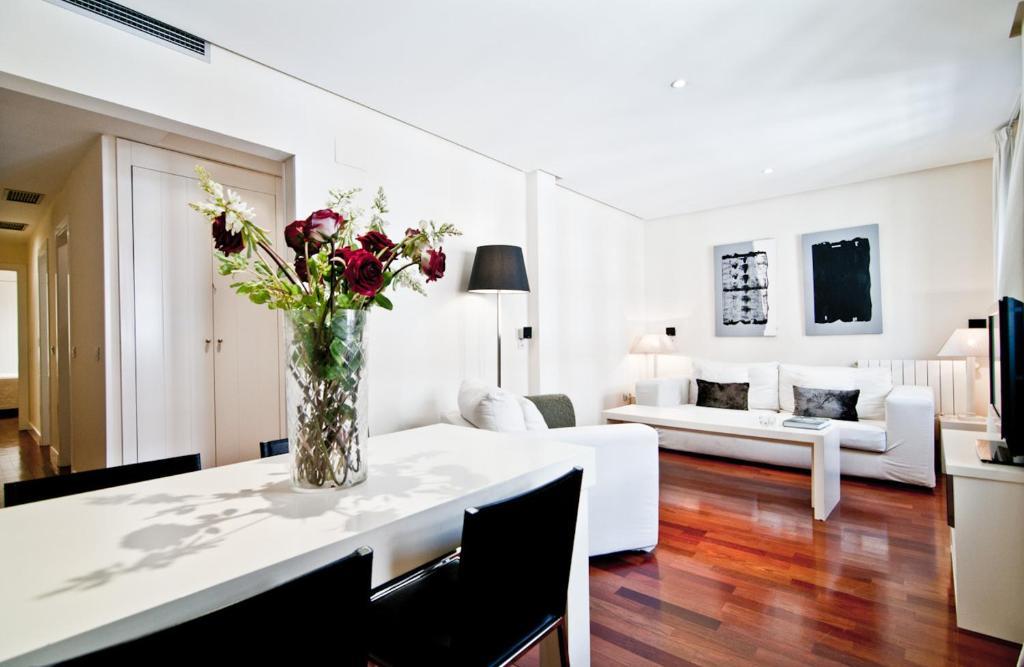 Hostal Retiro Madrid Room photo